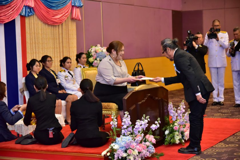 นครปฐม พระเจ้าวรวงศ์เธอ พระองค์เจ้าสิริภาจุฑาภรณ์ เสด็จเป็นประธานเปิดนิทรรศการศิลปะสืบสานพระราชปณิธาน 62 และสยามประติมากรรม ครั้งที่ 2