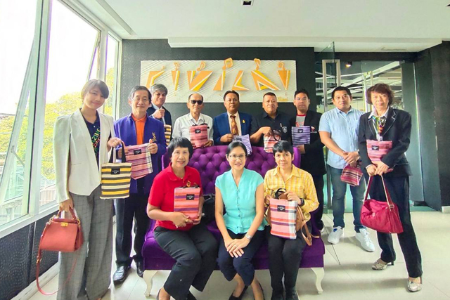 การท่องเที่ยวแห่งประเทศไทยสำนักงานกรุงเทพมหานคร ประชุมร่วมกับสมาชิกสมาพันธ์สมาคมเครือข่ายท่องเที่ยวแห่งประเทศไทย