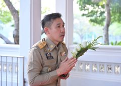 รองผู้ว่าราชการจังหวัดนครปฐมคนใหม่ สักการะสิ่งศักดิ์สิทธิ์ในจังหวัด เพื่อความเป็นสิริมงคลก่อนปฏิบัติหน้าที่