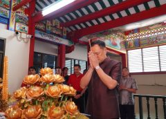 มูลนิธิป่อเต็กตึ๊ง ให้การต้อนรับนายอนุทิน ชาญวีรกูล รักษาการนายกรัฐมนตรี พร้อมคณะ เข้าสักการะหลวงปู่ไต้ฮง เนื่องในเทศกาลตรุษจีน ประจำปี 2569 ณ ศาลเจ้าไต้ฮงกง มูลนิธิป่อเต็กตึ๊ง พลับพลาไชย